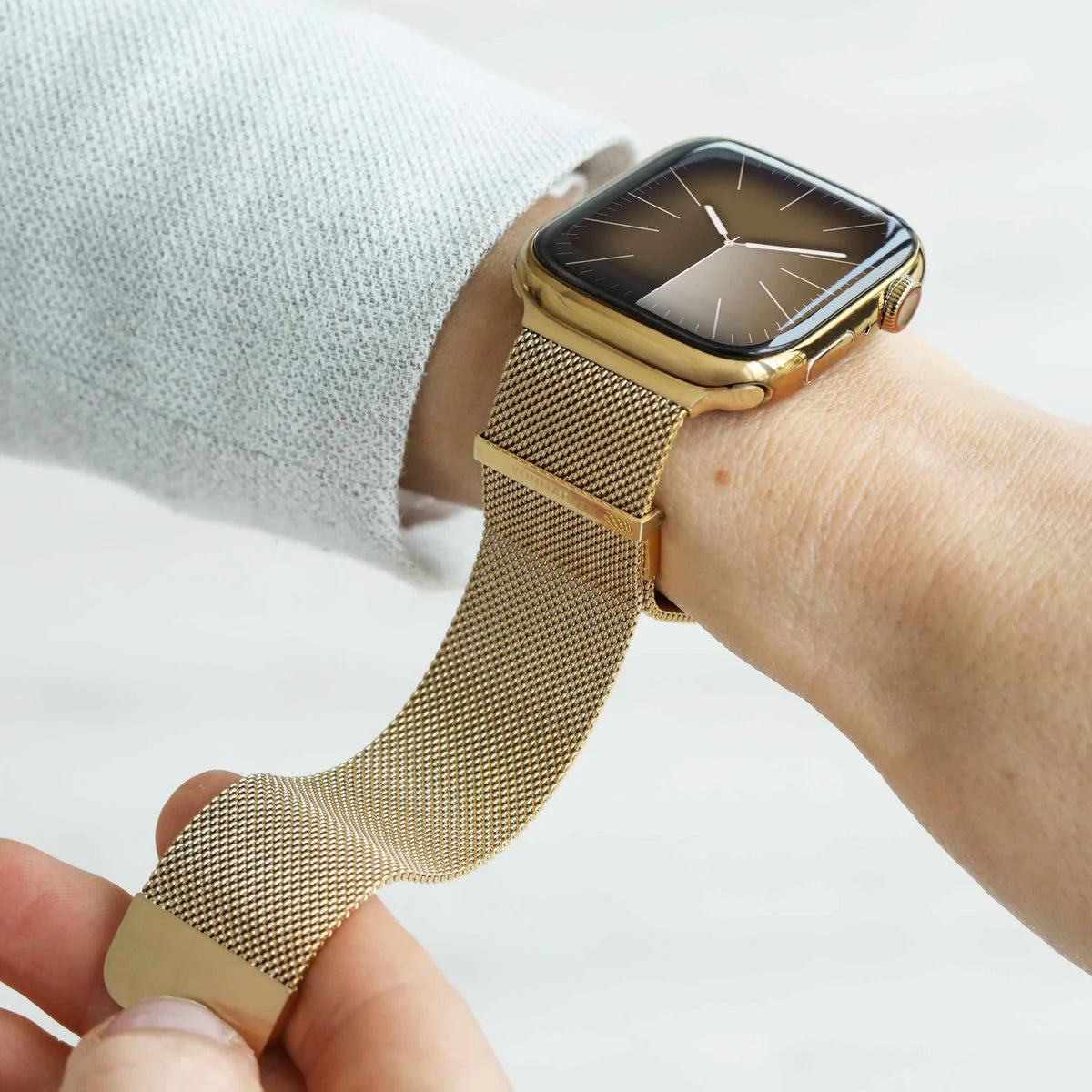 Vonmahlen Milanese Loop 2 Mesh Strap for Apple Watch