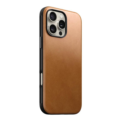 NOMAD - Traditional Leather Case - iPhone 16