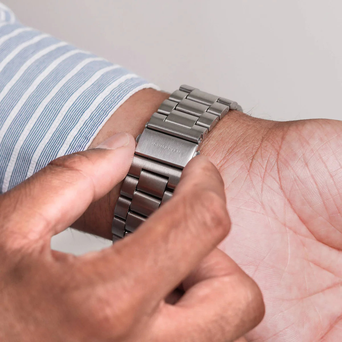 Vonmahlen Link Bracelet Steel