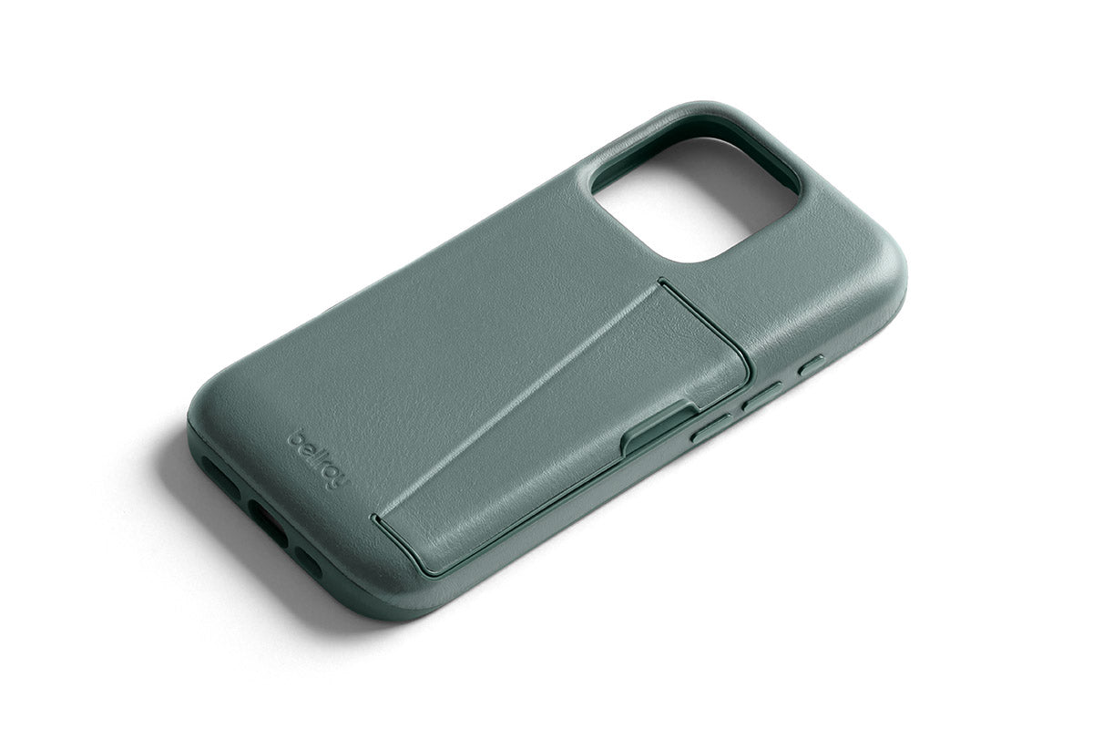 Bellroy iPhone 16 Case - 3 card slot